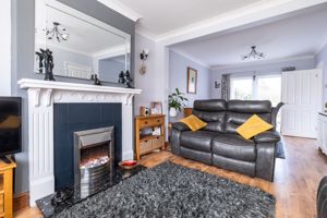 Lounge- click for photo gallery